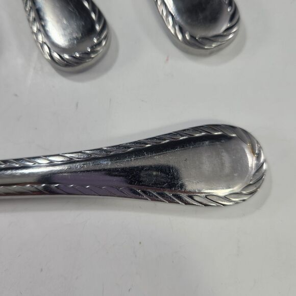 ONEIDA Set 6 Dinner Butter Knives BELMONT LYONS Pattern Stainless Flatware Knife - Picture 2 of 6